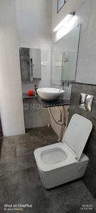 Bathroom Image of 900 Sq.ft 2 BHK Independent House for rent in Yerawada Pune for Rs. 27500