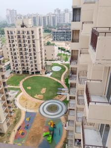 Balcony Image of 800 Sq.ft 2 BHK Apartment / Flat for sale in Signature Orchard Avenue 2, Sector 93 Gurgaon for Rs. 6700000