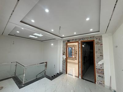 Hall Image of 2210 Sq.ft 4 BHK Independent House for sale in Chitaipur Varanasi for Rs. 13200000