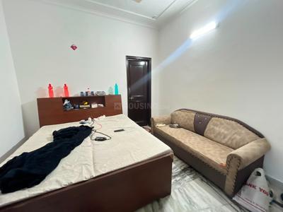 Bedroom Image of 1750 Sq.ft 2 BHK Builder Floor for rent in Sector 56 Gurgaon for Rs. 35000