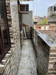 Balcony Image of 450 Sq.ft 2 BHK Independent House for rent in Burari New Delhi for Rs. 11000