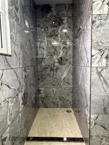 Bathroom Image of 1000 Sq.ft 2 BHK Apartment / Flat for sale in Tonk Phatak Jaipur for Rs. 5400000