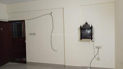 Bedroom Image of 950 Sq.ft 2 BHK Apartment / Flat for rent in CARP Sumukha Paradise, Varadharaja Nagar Bengaluru for Rs. 16000