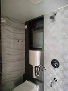 Common Bathroom Image of 533 Sq.ft 1 BHK Apartment / Flat for rent in Raunak Bliss, Kasarvadavali Thane for Rs. 19000