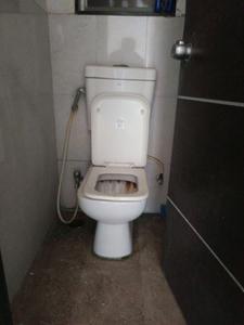 Common Bathroom Image of 650 Sq.ft 1 BHK Apartment / Flat for sale in Om Shriniwas Venkatesh Classic, Handewadi Pune for Rs. 3300000
