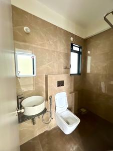 Bathroom Image of 1014 Sq.ft 2 BHK Apartment / Flat for rent in DSS Mahavir Spring, Thane West Thane for Rs. 50000