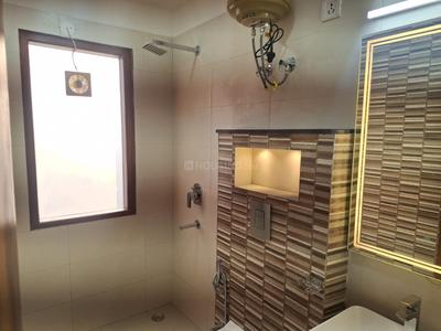 Bathroom Image of 1600 Sq.ft 3 BHK Builder Floor for sale in Vipul World Luxury Floors, Sector 48 Gurgaon for Rs. 27000000