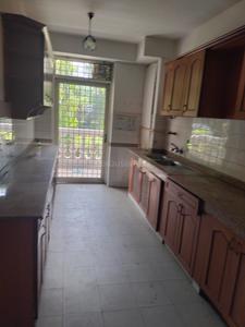 Kitchen Image of 1390 Sq.ft 2 BHK Apartment / Flat for sale in DLF Richmond Park, Sector 43 Gurgaon for Rs. 33500000