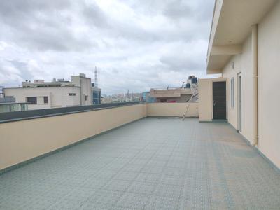 Terrace Image of 300 Sq.ft 1 BHK Builder Floor for rent in Singasandra Bengaluru for Rs. 22000
