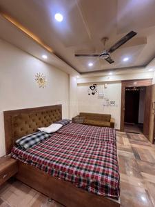 1 RK Independent Builder Floor