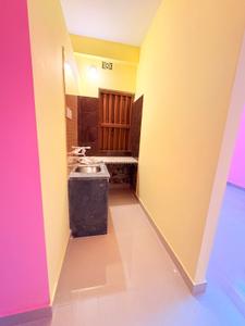Kitchen Image of 320 Sq.ft 1 RK Apartment / Flat for rent in Keshtopur Kolkata for Rs. 8000