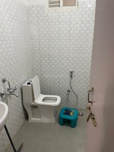 Bathroom Image of 860 Sq.ft 3 BHK Apartment / Flat for sale in TT Nagar Bhopal for Rs. 6200000