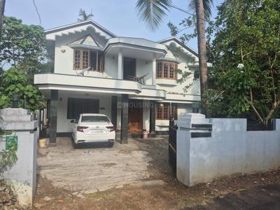 Image of 3000 Sq.ft 4 BHK Independent House for sale in Palakkal, Thrissur for Rs. 10000000