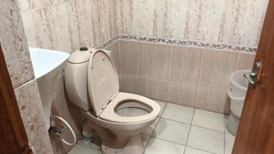 Image of 700 Sq.ft 3 BHK Apartment / Flat for rent in Begumpet, Hyderabad for Rs. 28000