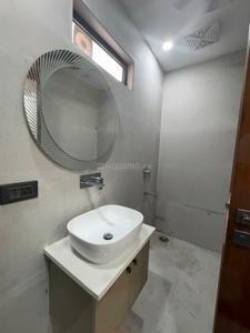 Image of 1800 Sq.ft 3 BHK Builder Floor for sale in Patel Nagar, New Delhi for Rs. 38500000