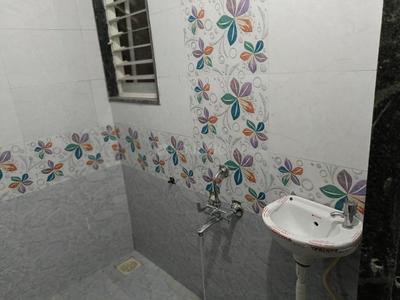 Bathroom Image of Guru krupa boys hostel in Gokhalenagar, Pune