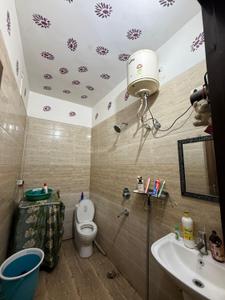 Bathroom Image of 900 Sq.ft 2 BHK Apartment / Flat for sale in IDPL Colony Rishikesh for Rs. 4800000