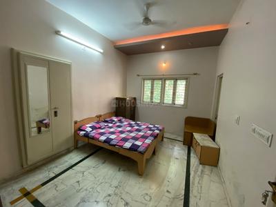 Bedroom Image of 3800 Sq.ft 3 BHK Independent House for rent in Satellite Ahmedabad for Rs. 54000