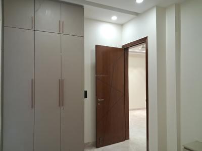 Bedroom Image of 1125 Sq.ft 3 BHK Builder Floor for sale in Paschim Vihar New Delhi for Rs. 25000000
