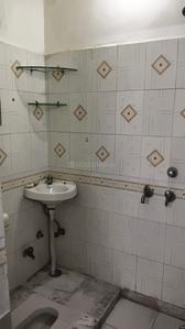 Image of 1600 Sq.ft 2 BHK Builder Floor for rent in Sector 32, Faridabad for Rs. 17000