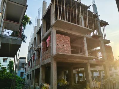 Image of 778 Sq.ft 2 BHK Apartment / Flat for sale in Airport Gate No. 3, Kolkata for Rs. 3150000
