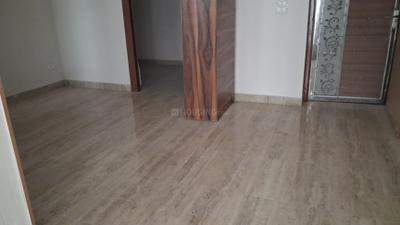 Living Room Image of 945 Sq.ft 2.5 BHK Apartment / Flat for sale in NBCC Golf Homes, Noida Extension Greater Noida for Rs. 8000000