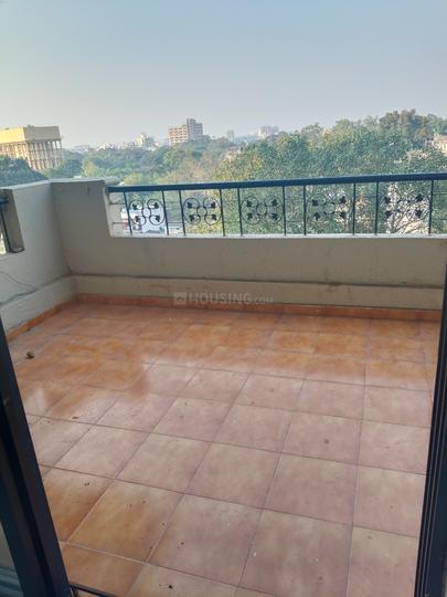 Mont Vert Pristine Main Image 1