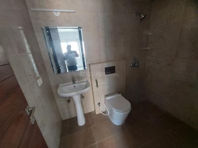 Bathroom Image of 1137 Sq.ft 2 BHK Apartment / Flat for sale in Eldeco The Greens, Sector 150 Noida for Rs. 11000001