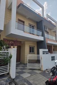 Image of 1250 Sq.ft 3 BHK Duplex for sale in Aashima Divine Infinity, Hoshangabad Road, Bhopal for Rs. 7500000