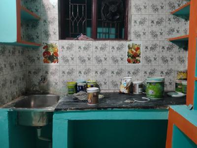 Kitchen Image of 425 Sq.ft 1 BHK Builder Floor for rent in Villivakkam Chennai for Rs. 8500