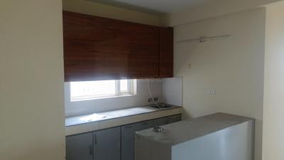 Kitchen Image of 850 Sq.ft 2 BHK Apartment / Flat for rent in Pyramid Fusion Homes, Sector 70A Gurgaon for Rs. 24000