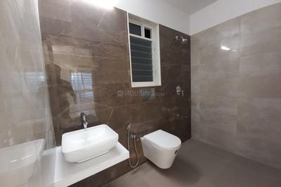 Bathroom Image of 322 Sq.ft 1 BHK Apartment / Flat for sale in Dosti Nest, Thane West Thane for Rs. 5350000