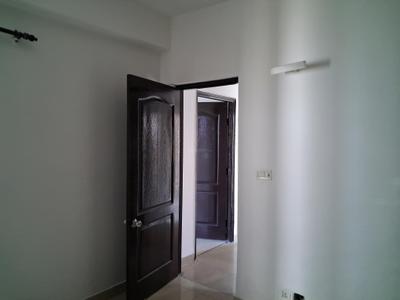 Bedroom Image of 824 Sq.ft 2 BHK Apartment / Flat for sale in Paras Tierea, Sector 137 Noida for Rs. 7000000