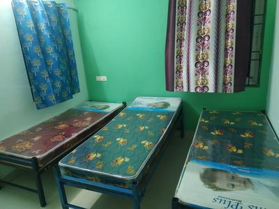 Bedroom Image of Balaji ladies  in Selaiyur, Chennai