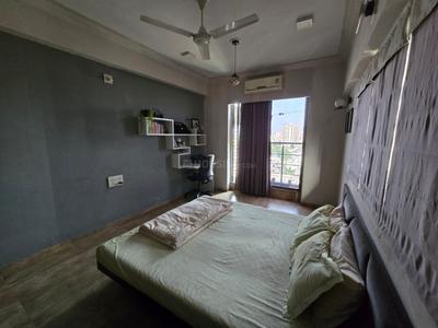 Bedroom Image of 2205 Sq.ft 3 BHK Apartment / Flat for sale in Aashka Floret, Science City Ahmedabad for Rs. 16500000