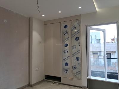 Bedroom Image of 1800 Sq.ft 3 BHK Builder Floor for sale in Paschim Vihar New Delhi for Rs. 40000000