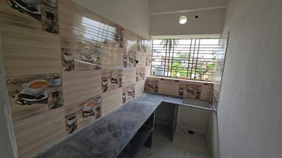 Kitchen Image of 1350 Sq.ft 3 BHK Apartment / Flat for sale in Haldirams Kolkata for Rs. 6400000