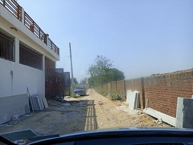 Image of 810 Sq.ft Residential Plot / Land for sale in Bhondsi, Gurgaon for Rs. 2750000