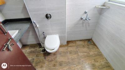 Bathroom Image of 1028 Sq.ft 2 BHK Apartment / Flat for rent in Aratt Milano, Gattahalli Bengaluru for Rs. 30000