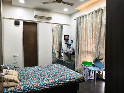 Bedroom Image of 2450 Sq.ft 4 BHK Apartment / Flat for sale in Bibwewadi Pune for Rs. 45000000