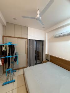 Bedroom Image of 1200 Sq.ft 2 BHK Apartment / Flat for rent in Agora City Centre, Karelibagh Vadodara for Rs. 30000