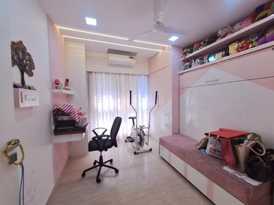 Image of 775 Sq.ft 2.5 BHK Apartment / Flat for sale in Platinum Life, Andheri West, Mumbai for Rs. 35000000