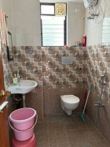 Bathroom Image of 1450 Sq.ft 3 BHK Apartment / Flat for rent in Dhurwa Ranchi for Rs. 16000