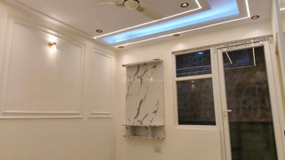 Bedroom Image of 850 Sq.ft 2 BHK Builder Floor for sale in Mahavir Enclave New Delhi for Rs. 5400000