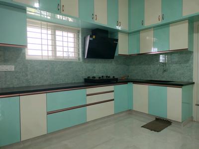Kitchen Image of 2300 Sq.ft 3 BHK Independent House for rent in Baiyappanahalli Bengaluru for Rs. 40000