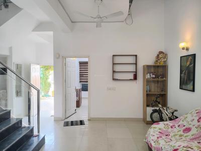 Living Room Image of 2200 Sq.ft 4 BHK Villa for sale in Paramount Golfforeste Villas, Surajpur Greater Noida for Rs. 26000000
