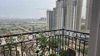 Balcony Image of 946 Sq.ft 3 BHK Apartment / Flat for sale in Prateek Grand Carnesia, Siddharth Vihar Ghaziabad for Rs. 16500000