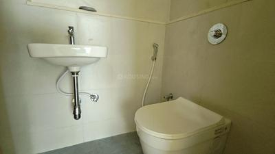 Bathroom Image of 560 Sq.ft 1 BHK Apartment / Flat for sale in Ashar Arize NMM Society Tower A, Kalwa Thane for Rs. 8500000