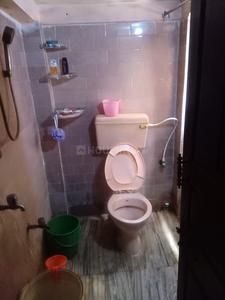 Bathroom Image of 1000 Sq.ft 5 BHK Independent House for sale in South Dum Dum Kolkata for Rs. 7200000