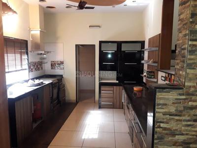 Kitchen Image of 1800 Sq.ft 5 BHK Villa for rent in Pharande Culture Crest, Spine Road Pune for Rs. 100000